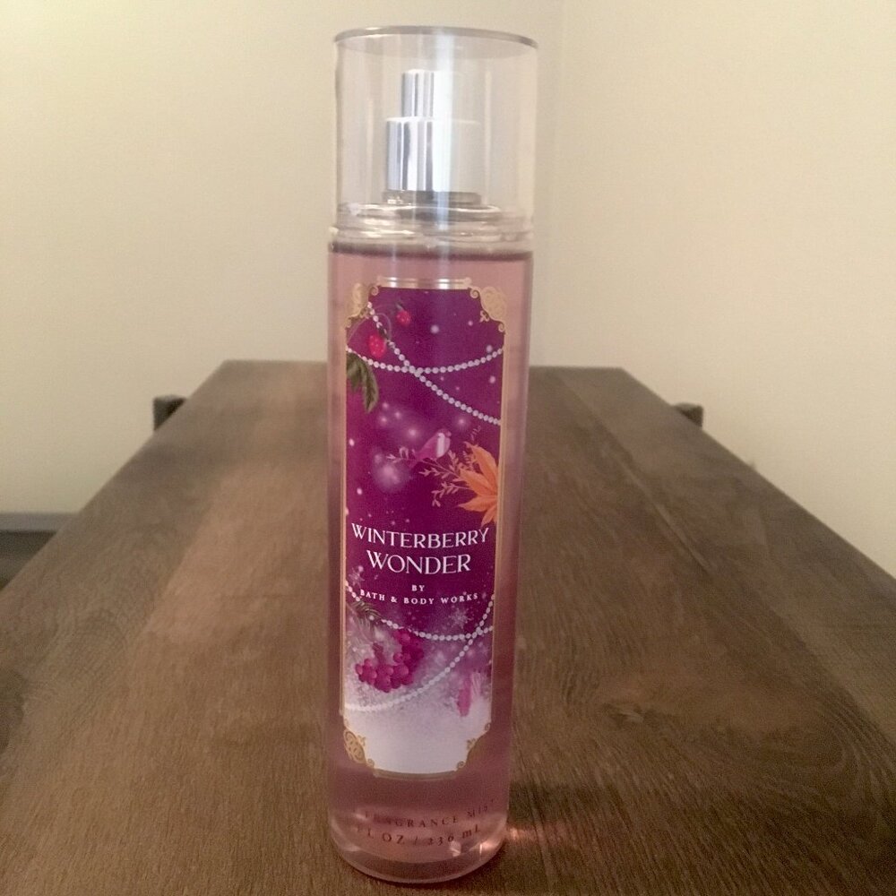 Bath & Body Works Winterberry Wonder Fragrance Mist
